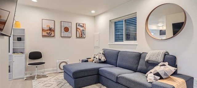 Charming 2-bedroom garden level suite in tranquil Denver Tech Center in Centennial