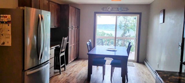 Charming 3-bedroom house on Lake Charlotte in Long Prairie. in Long Prairie