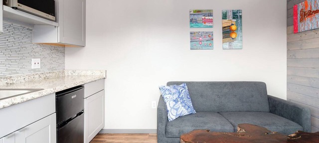 Charming tiny home with WiFi in Valdez. Perfect for 2! in Valdez