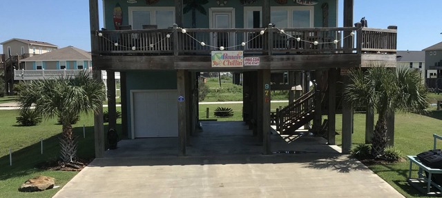 Chillin Beach at Crystal Beach, 976 Stingaree in Crystal Beach