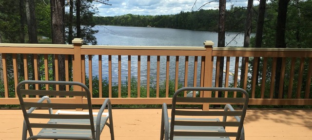 Clean, cozy lakefront cottage 1/2 mi from Blue Bear ORV and snowmobile trail in Mancelona