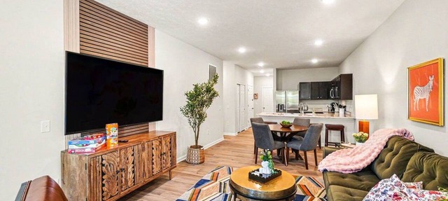 Comfortable and convenient getaway in Colerain TWP in Cincinnati