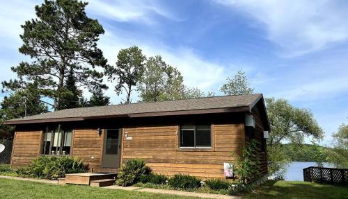 Cozy Cabin on Rangeline Lake in Three Lakes
