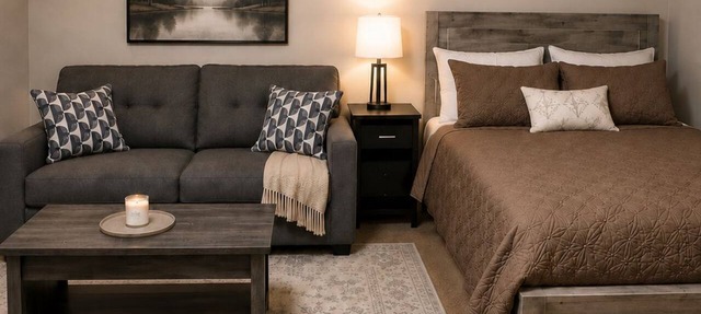 Cozy efficiency studio apartment in Newark in Newark