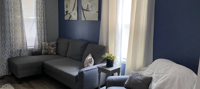 Cozy One Bedroom House in Adrian