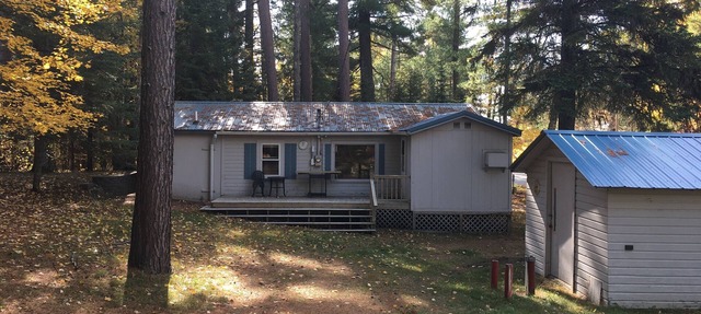 Cute, rustic cabin in Side Lake, No WiFi in Side Lake