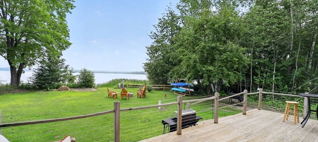 Doc's Place on Lark's: Sleeps 4-Kayaks-Lakefront! in Pellston