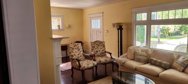 Downtown 4-bedroom house with AC in Grand Rapids, Medical Mile in Grand Rapids