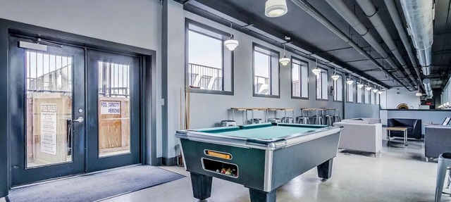 Downtown Charming 3-bedroom condo in delightful Grand Rapids in Grand Rapids