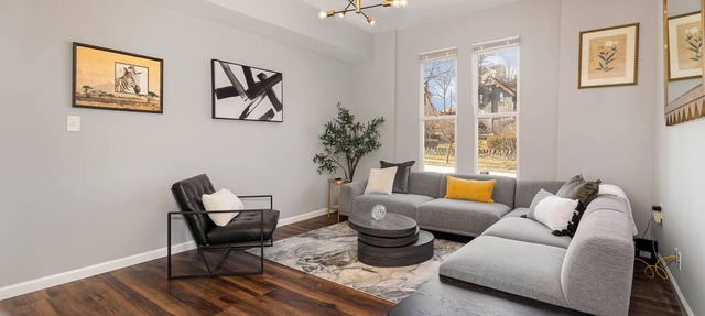 Downtown Cincinnati Views—Prime Location, A Few Minutes to Everything! in Cincinnati