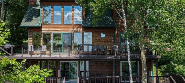 Edgewater Haven on Lake Chetac in Birchwood
