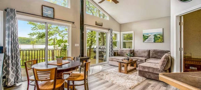 Enjoy fall colors without leaving the deck in Brooklyn