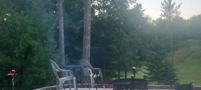 Enjoyable 2-bedroom cabin with AC in Crivitz near the high Falls flowage in Crivitz