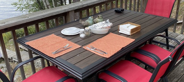 Escape to cozy remote cabin on lake with beautiful views in Babbitt