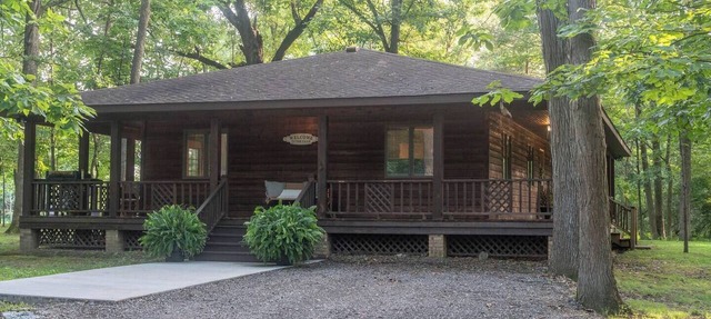 Escape to Serenity @ "The Grove" 10 star Top Favorite! in Marion