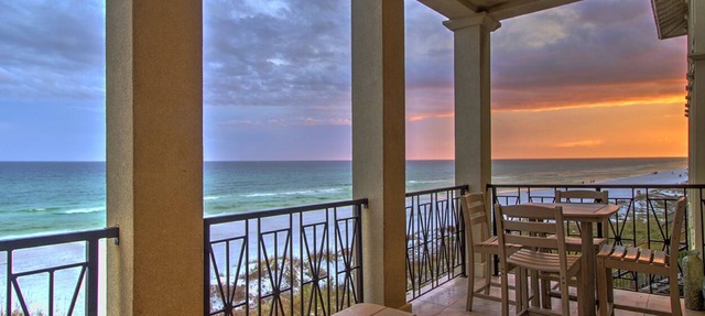 Exceptional Beach Home! 2 Free Beach SRVS! Walk right down! in Miramar Beach