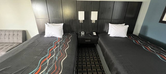 Executive Inn in Pelham