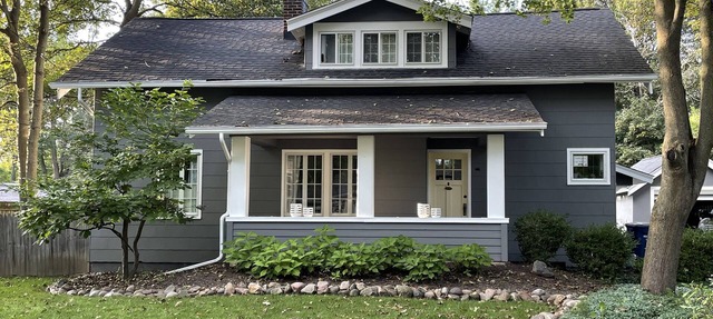 Family Friendly Private Home 1 1/3 Miles From The Big House in Ann Arbor