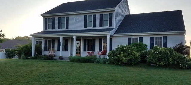 Friendly, Quiet Cul-de-sac - 18 Minutes from Oshkosh EAA Air Show Appleton ATW! in Neenah