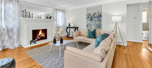 Grosse Pointe/Detroit Relaxing Family Home in Grosse Pointe