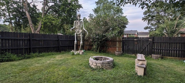 Haunted Hideaway near Waverly Hills, Churchill Downs, Down Town, Pet friendly in Louisville