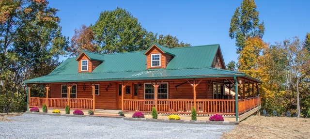 Hickory Ridge Cabin | 3 Bed, 2 Bath in Ewing