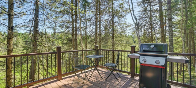 Hike, Fish & Unwind: Riverfront Vanderbilt Cabin in Vanderbilt