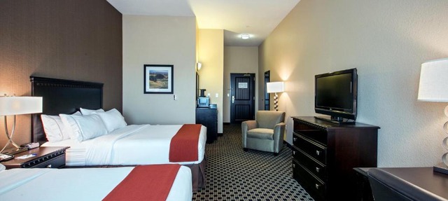 Holiday Inn Express & Suites - Green Bay East by IHG in Green Bay