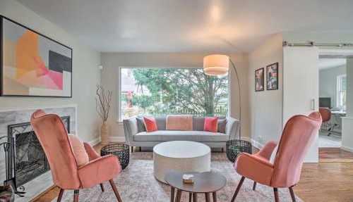 Home w/Office + Yard: 25 Mi to Downtown Chicago! in Glen Ellyn