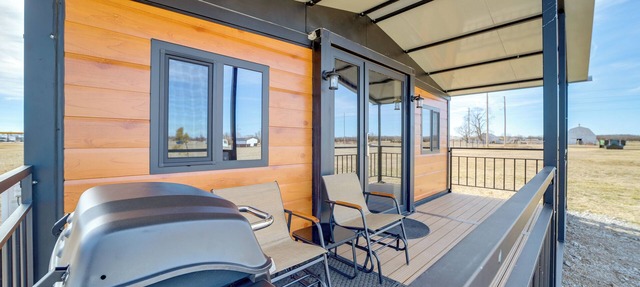 Hunt, Fish & Explore! Tiny Home Near Oologah WMA in Nowata