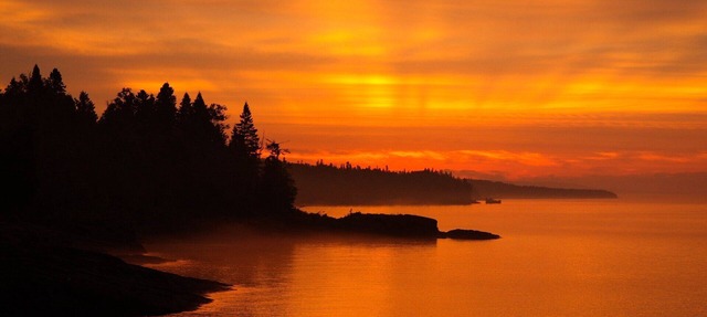 Incredible Hand-Hewn Square Log Cabin on the North Shore of Lake Superior. in Tofte