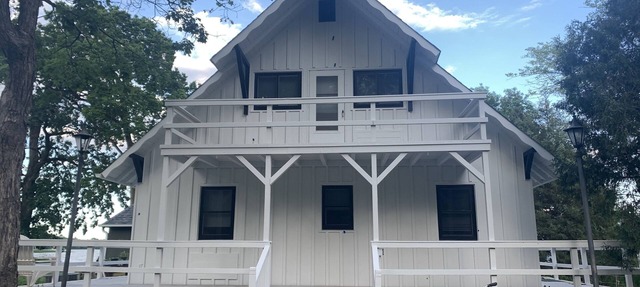 Just 6 Steps From Lake Independence! Great lake get-away near Minneapolis. in Maple Plain