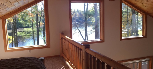 Lake front cottage on Ucil Lake in Pound