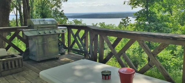 Lake Ft. Gibson Getaway in Hulbert