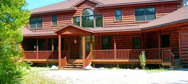 Lake Huron Getaway in Bed and Breakfast near Cheboygan, Michigan in Cheboygan