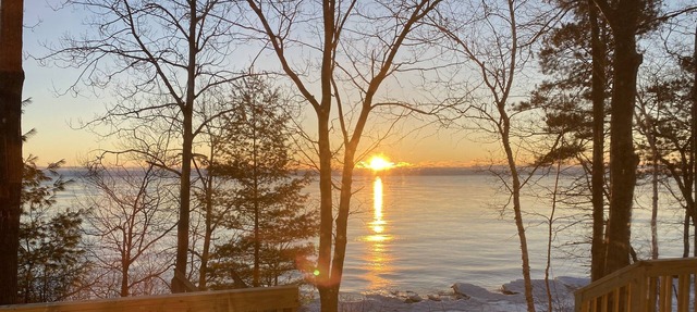 Lake Huron private Sugar Sandy beach with Cozy cabin! in Greenbush
