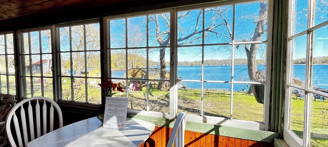 Lakefront Cabin w/Dock & Kayaks, Peaceful MN Getaway. Cozy Charm - Cabin 2 in South Haven