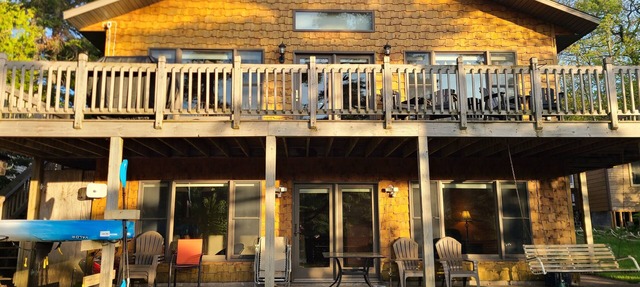 Lakefront cottage ready for adventures in the Keweenaw in Mohawk