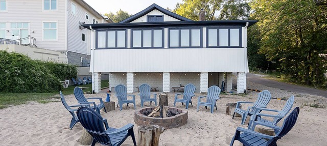Lakefront home! Water view from the house. Less than 3 minutes stroll to beach! in Michigan City