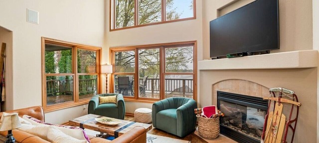 Lakefront Retreat on Okauchee | Theater, Hot Tub, Bunk Room + 50’ Frontage in Oconomowoc