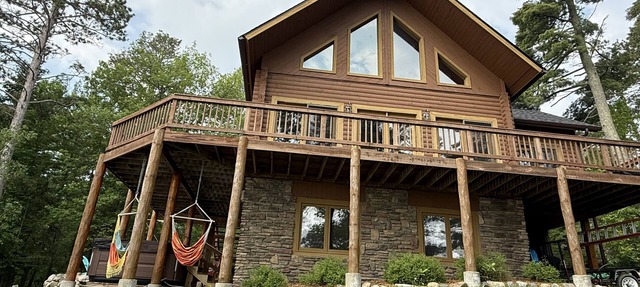Lakeside Haven - Lake Days, Kayaks, and Bonfires, Webb Lake Cabin Lake Days in Hackensack