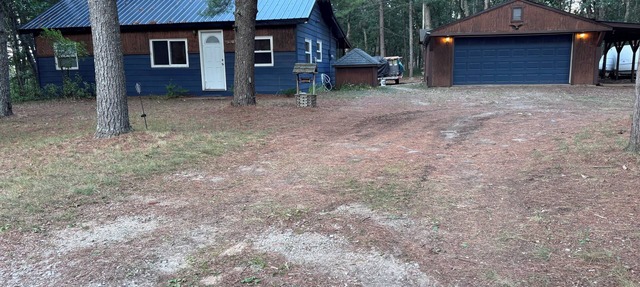 Little Sanctuary 2bedroom cabin in beautiful National City,MI 20 min from Tawas in National City