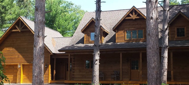 LUXURY LOG HOME WITH YOUR PRIVATE DOCK ON THE CHAIN O LAKES in Waupaca