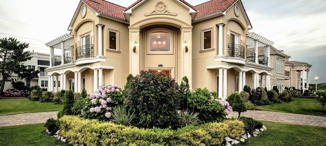 Luxury Mediterranean Mansion -Pool, Elevator, Roof Deck,3rd House From The Beach in Brigantine