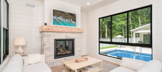 Luxury-private pool-across from beach in South Haven