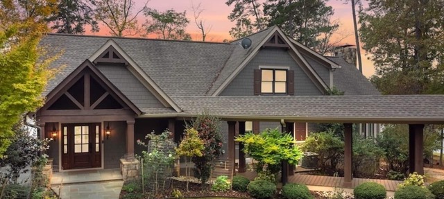 Masters Week Lakefront Retreat Sleeps 14 Game Room, Dock & Stunning Views in Greensboro