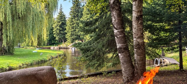 Midcentury Cabin on the Sturgeon River in Indian River