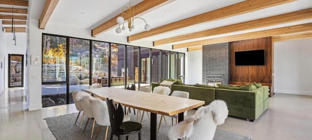 Milly Slopeside - Luxury Home at Brighton in Brighton