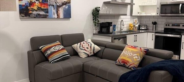 Modern 1Bedroom Stylish Private Basement Suite in Leduc