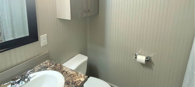 Modern Mini-Home with Big Comfort — Perfect Base for Basin Adventures in Roosevelt